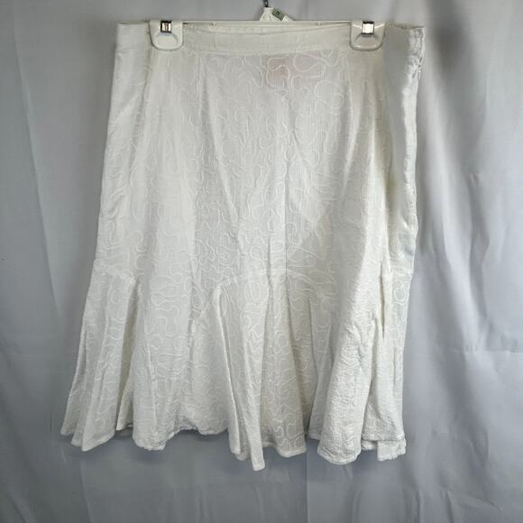Ruby Rd Skirt Size 16 White Textured  fit flare cotton side zip Great - Picture 2 of 8